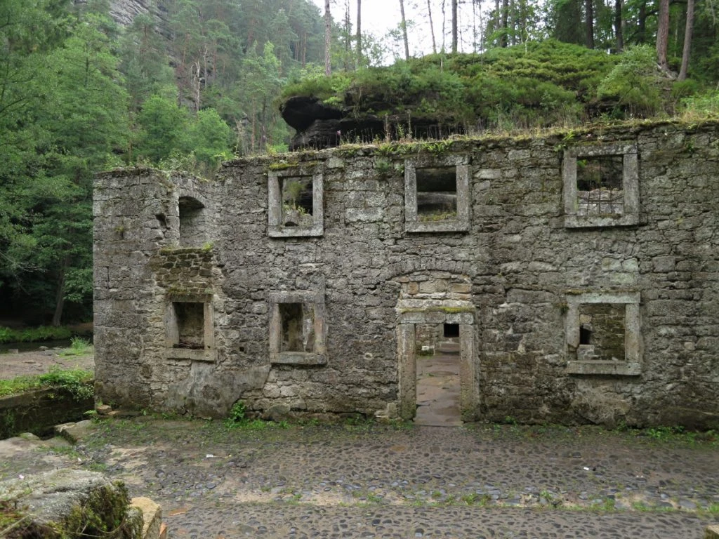 Bohemian Switzerland - Dolský Mill ruins