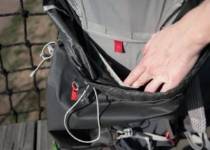 Vaude Zerum 38 - hydration bladder pocket detail